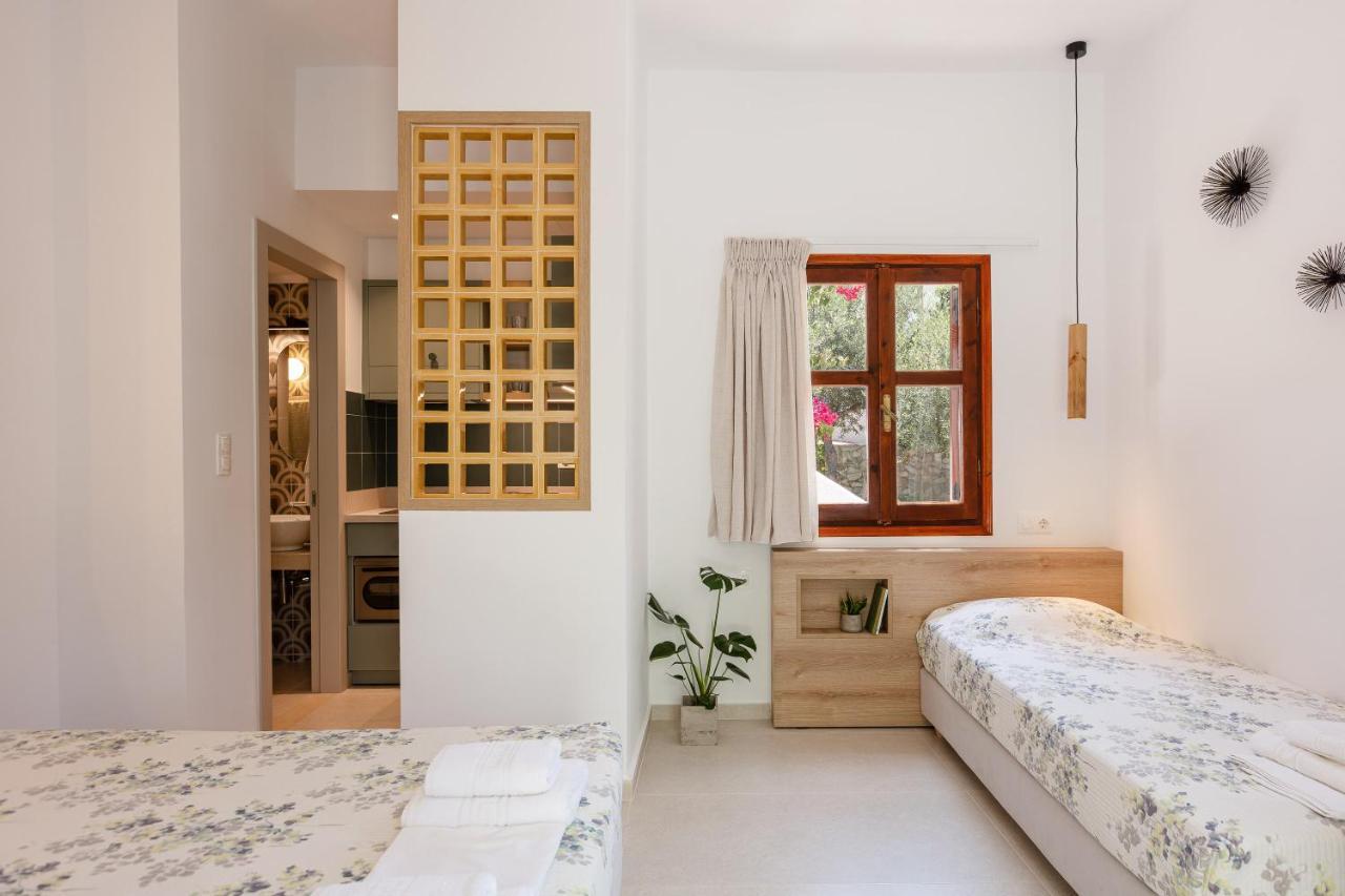 Eleftheria Studios Bali  Exterior photo
